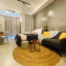 Studio 213 - Ebene Square, hotel din Ebene