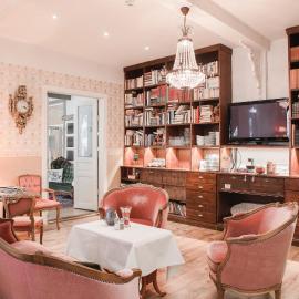 Grand Hotel Lysekil: Lysekil şehrinde bir otel