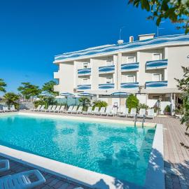 Hotel Corinna, hotel in Rimini