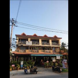 P & T Guesthouse, hotel di Pantai Bangrak