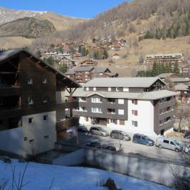 studio moderne avec coin montagne la vallée blanche 2 La Foux d Allos, hotel a La Foux