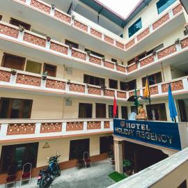 Hotel Holiday Regency