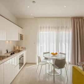 Appartement E RONDINELLE 2, hotel in Belgodère
