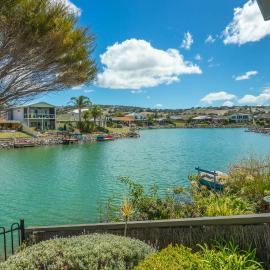 "Islander Escape" - Private Jetty - Kayaks - Family Friendly - Wifi, hotel v destinaci Encounter Bay