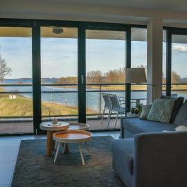 Appartement aan jachthaven met zicht op Veerse meer, hotel v destinácii Arnemuiden