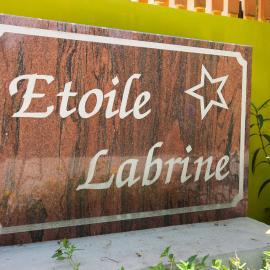 Etoile Labrine Guest House, hotel din La Digue