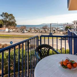 Grifeu 17 – Apartamento al lado de la playa