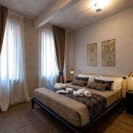 Verona Romana Apartments, hotel v destinácii Verona