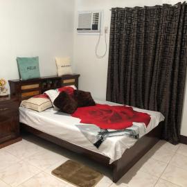 Bantay में, होटल 15pax-2minutes to Vigan-Rose and Fer Transient-2 Bedroom House