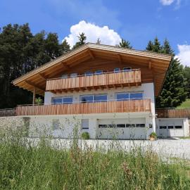 Haus Waldruhe, ξενοδοχείο σε Villandro