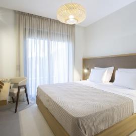 Inorato - Luxury Villa with Private Swimming Pool, hotel din Kalamitsi