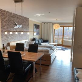 weitnaustyle - renoviert, modern, sehr beliebt, Hotel in Weitnau