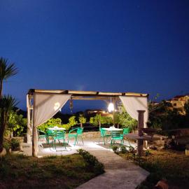 ORFEAS HOUSE 2, Hotel in Patitiri