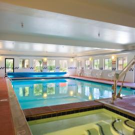 Glenwood Springs में, होटल Glenwood Springs Cedar Lodge