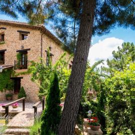 Hotel de Montaña Cueva Ahumada, hotel em Villaverde de Guadalimar