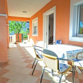 Apartment Dragica-1 by Interhome、Zadar-Šušnjarのホテル