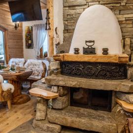 Groń-Kameralny domek z jacuzzi w górach-Osada Jaworzyny, hotel en Tokarnia