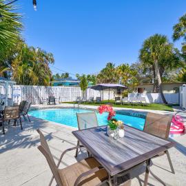The Ringling Beach House, hotel v mestu Siesta Key