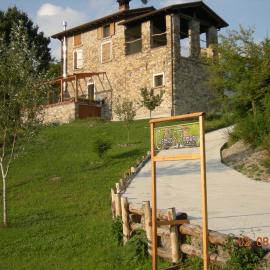 Castello San Romano, hotelli kohteessa Baiso