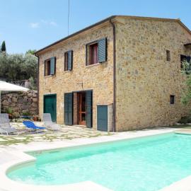 Holiday Home Rustico Cavernoso by Interhome