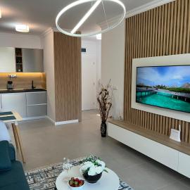 Luxury Private Apartment near Green Life Resort, hotel in Sozopol