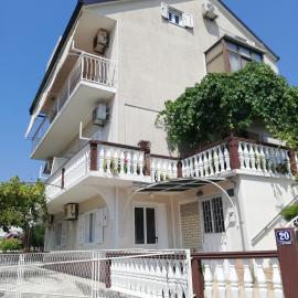 Apartmani Vidakovic, khách sạn ở Igalo