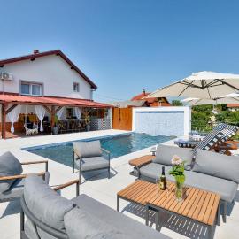 Pet Friendly Home In Vrtlinovec With Sauna, Hotel in Vrtlinovec