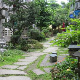 Dongshan River Left Bank, hotel Vucsiében
