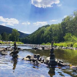 Arkeo - Luxury tents and cabins at the river, hotel u gradu Nonceveux