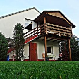 Agroturystyka u Wioli i Irka , apartament u Beaty, hotel a Karsin