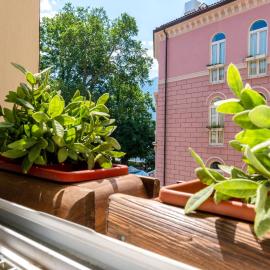 Les Suites di Sara 3 and 5 - Happy Rentals