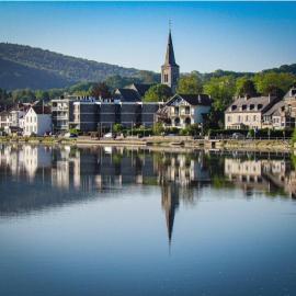 Escale Chambre d'hôtes Au coeur du vieux Profondeville entre Namur et Dinant, près de la Meuse, hotel i Profondeville
