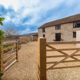 Somerset Country Escape - Luxury barns with hot tubs