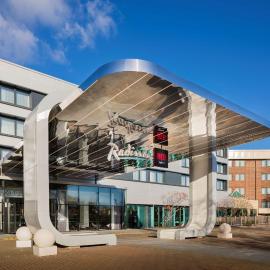 Radisson Hotel and Conference Centre London Heathrow, khách sạn ở Hillingdon