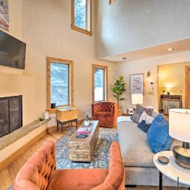 Serene Sun Valley Home w/ Hot Tub & Mtn Views