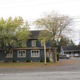 hôtel Fleurs Karaïbes, hotel a Saint-Alexandre-de-Kamouraska