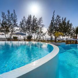 Barceló Lanzarote Royal Level، فندق في كوستا تاغيسي