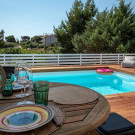 Evaeri villa, hotel i Artemida