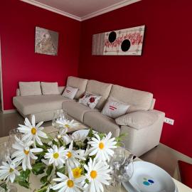 Apartamentos María de Lucía - Piso B, hotelli kohteessa Arou