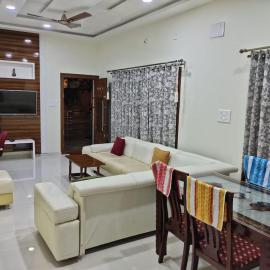 Corner home, 2BHK with good privacy, parking