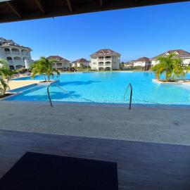 Ocho Rios Ocean Escape, ξενοδοχείο σε Richmond
