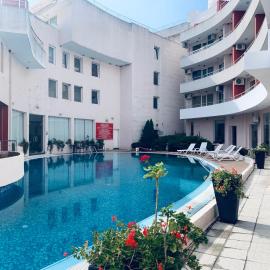 Sunshine Romance Apartment
