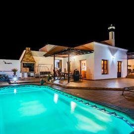 Eslanzarote Acoruma House, Super Wifi, Heated Pool, hotel en Güime