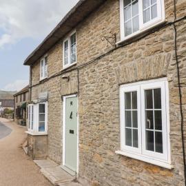 River Cottage, hotel in Burton Bradstock