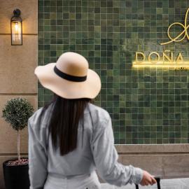 Doña Lola Alojamientos Boutique, hotel Lucenában