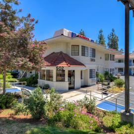 Motel 6-San Dimas, CA - Los Angeles, ξενοδοχείο σε San Dimas
