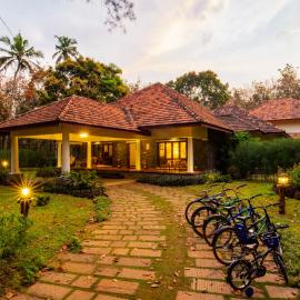 Vaikundam Legacy, hotel u gradu Kaliyal