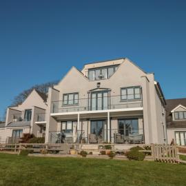 Seaspray, hotel in Dartmouth