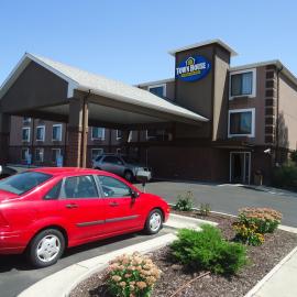 TownHouse Extended Stay Hotel Downtown, hotell sihtkohas Lincoln