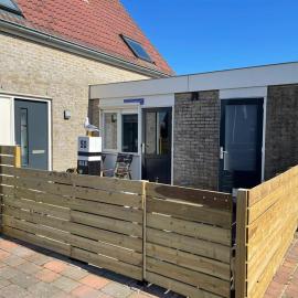 Bed & Coffee Waddenzee Texel、アウデスヒルトのホテル